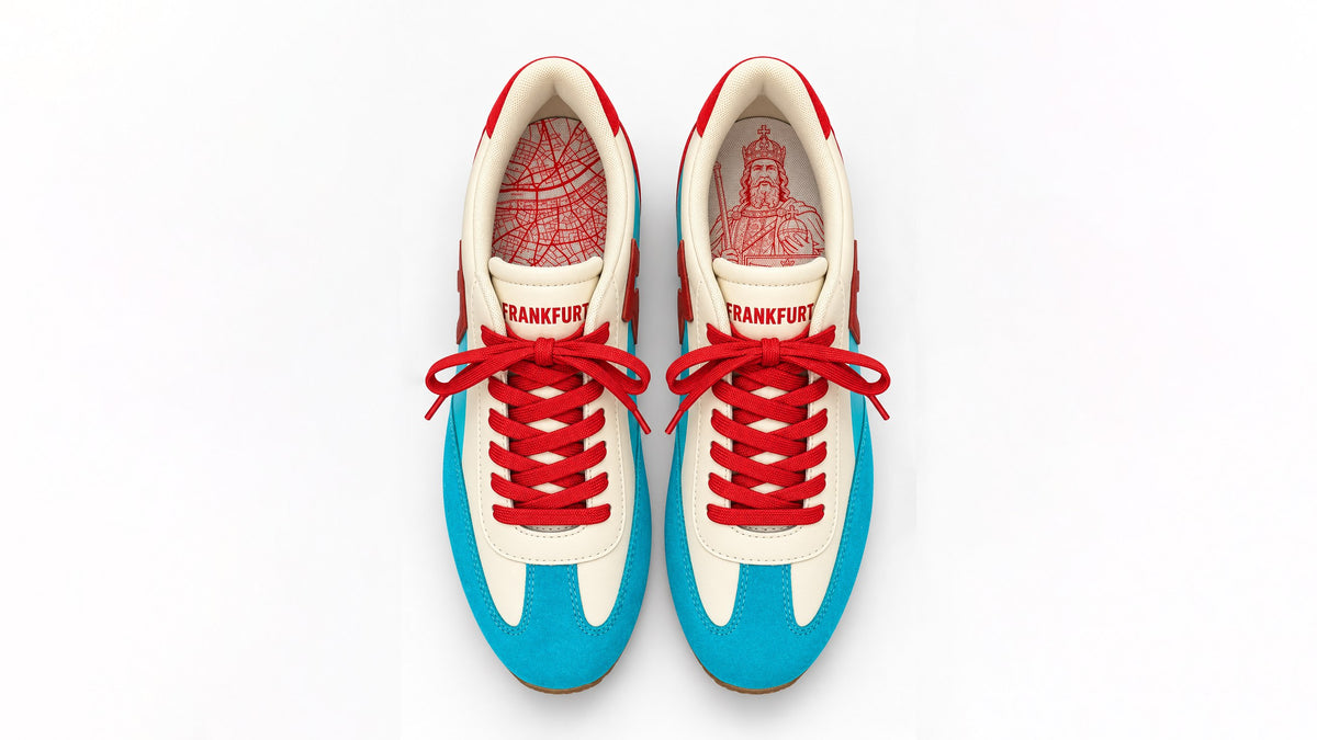 F/LOW Sneaker von oben mit Stadtplan und Karl der Große auf der Einlegesohle